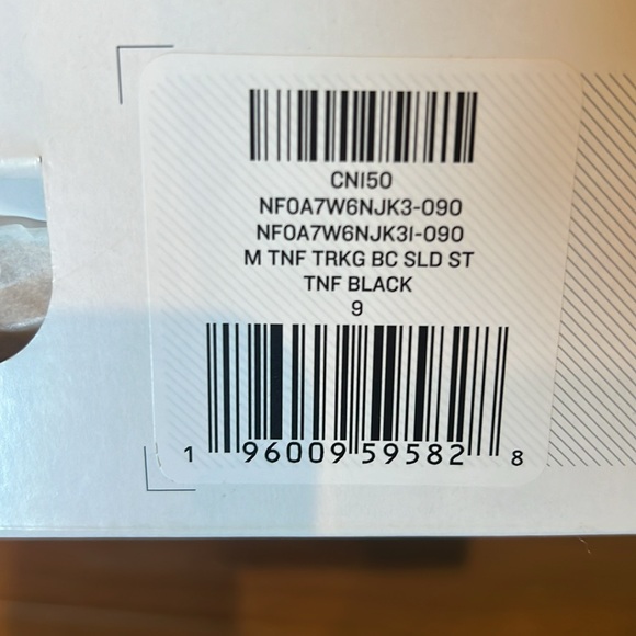 SUPREME THE NORTH FACE black slides size 9 men’s with tags, box & supreme bag - Picture 6 of 9